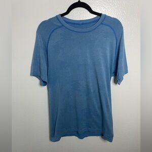 Lululemon Men's Metal Vent Tech Short-Sleeve Shirt - medium